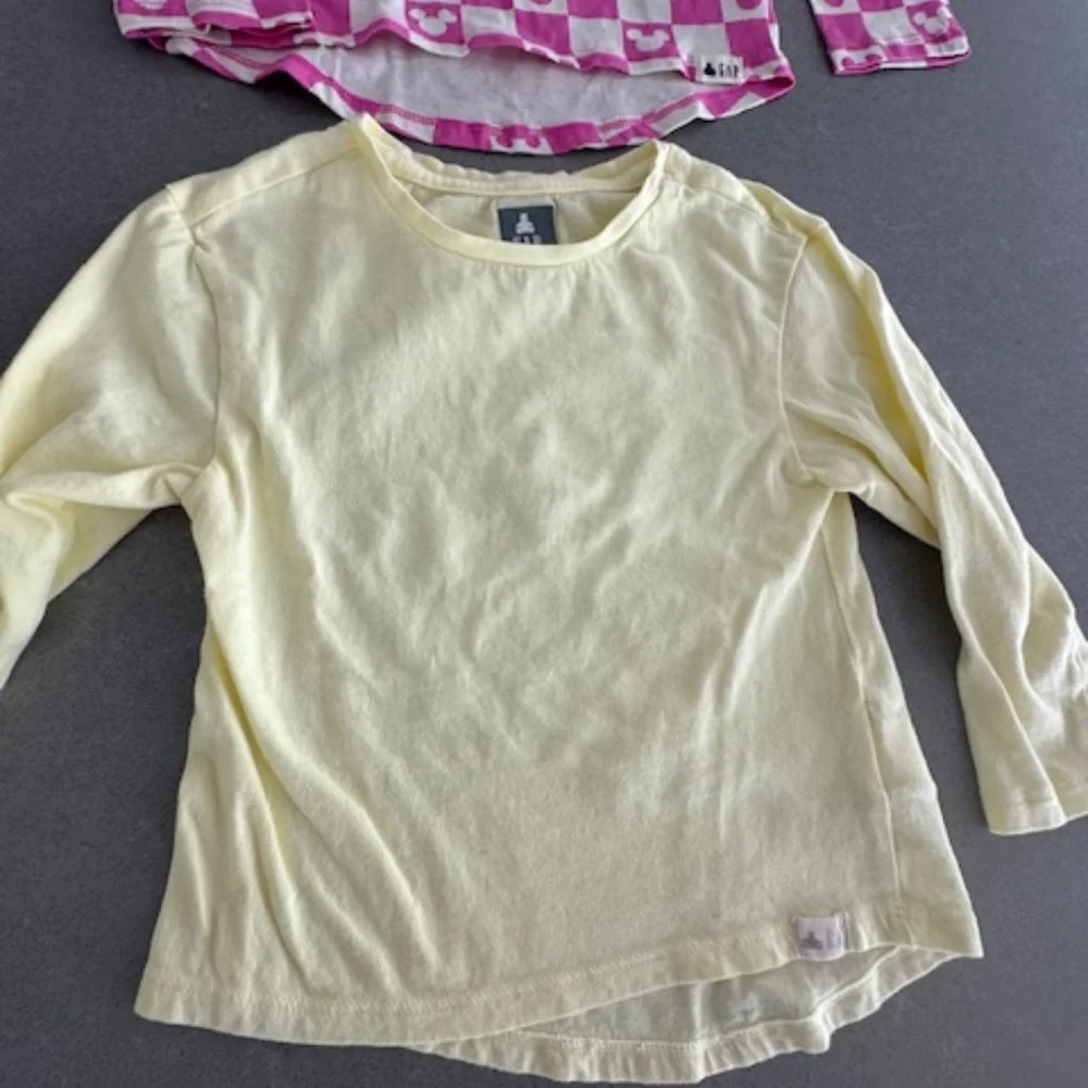 Set of 4 Toddler 4T 4Y Girl's Long Sleeve T-Shirts (3 Gap, 2 washed, never worn)